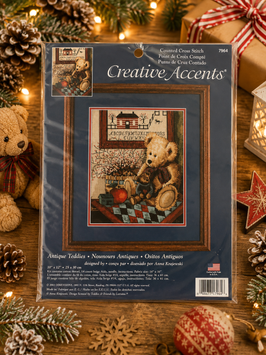 Dimensions 07964 Antique Teddies &mdash; набір для вишивання хрестиком &laquo;Антикварні ведмедики&raquo;, американська комплектація